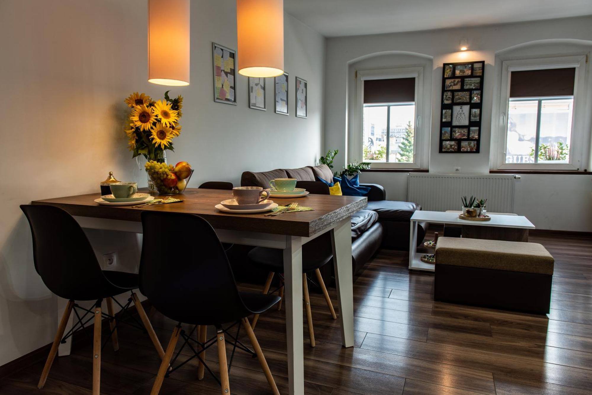 זיילונה גאורה Apartament Crooked Stairs מראה חיצוני תמונה