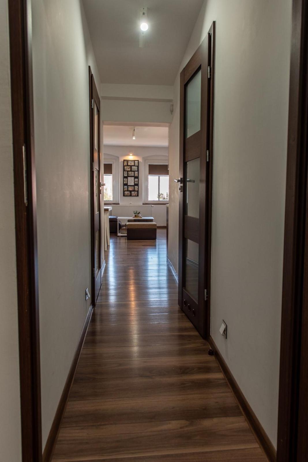 זיילונה גאורה Apartament Crooked Stairs מראה חיצוני תמונה