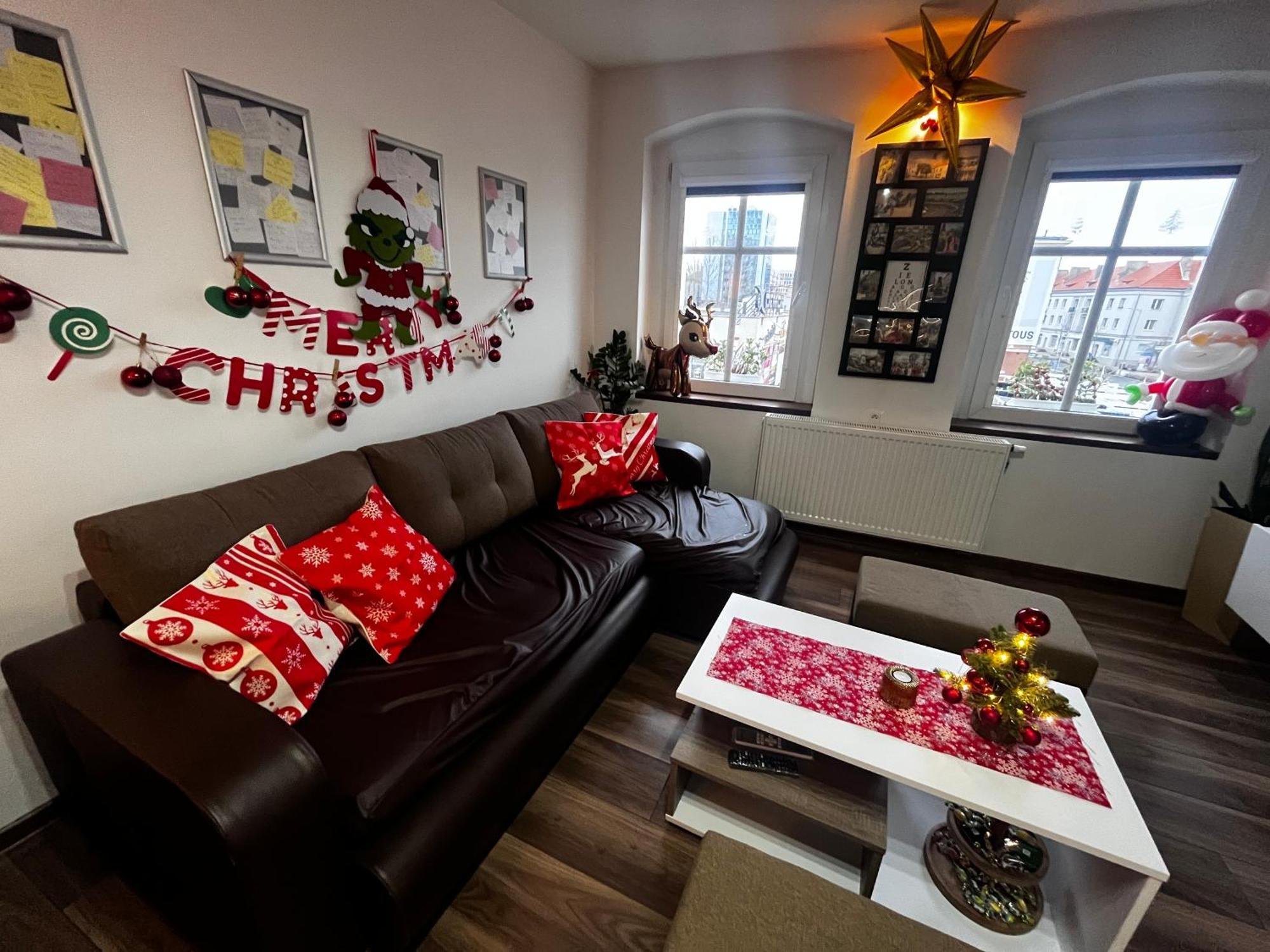 זיילונה גאורה Apartament Crooked Stairs מראה חיצוני תמונה