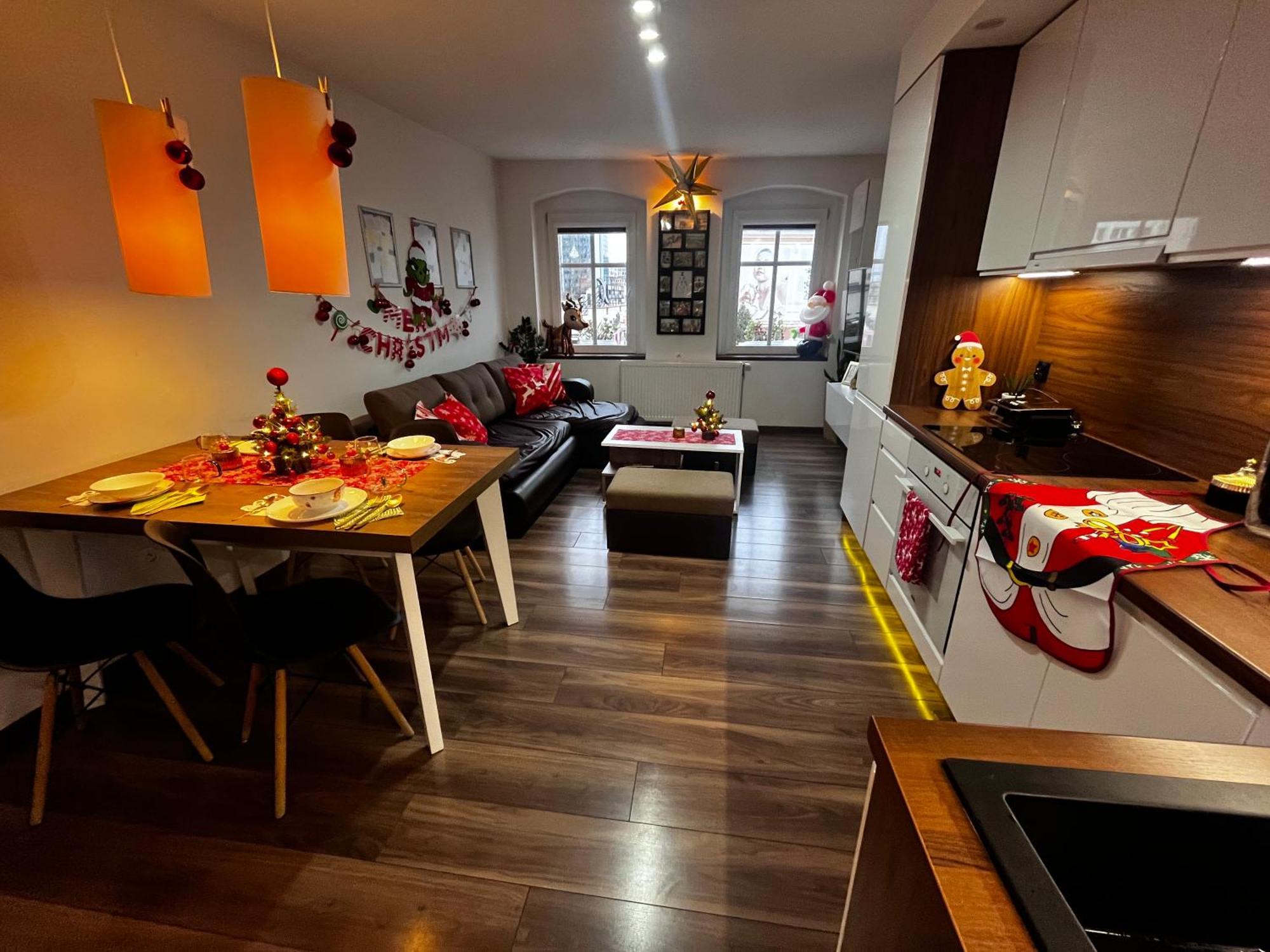 זיילונה גאורה Apartament Crooked Stairs מראה חיצוני תמונה