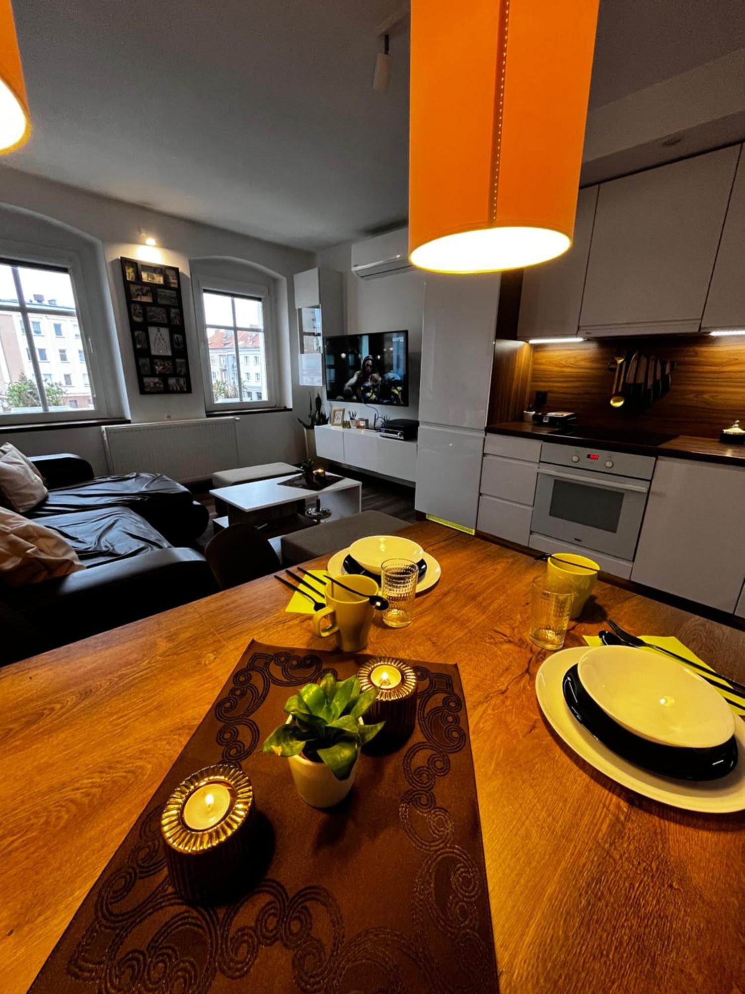 זיילונה גאורה Apartament Crooked Stairs מראה חיצוני תמונה